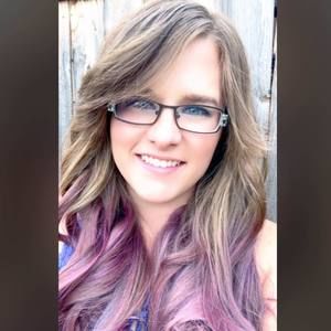 Meet your Posher, Corinne